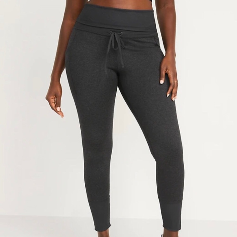 Old Navy High-waisted Cozecore Go-dry jogger leggings